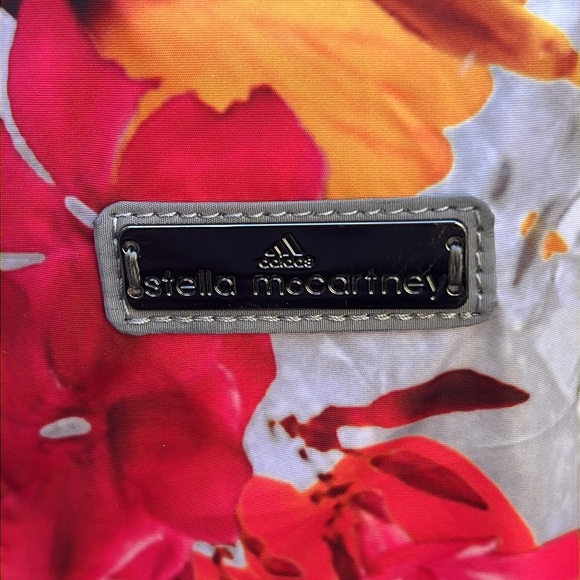 Stella McCartney x Adidas Floral lightweight Backpack - Picture 3 of 12
